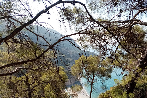 Spanish-coast-walking-views