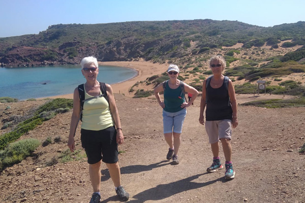 walking-group-setting-off-from-the-beach