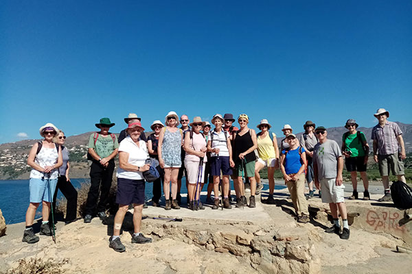 Walking-day-1-group-photo