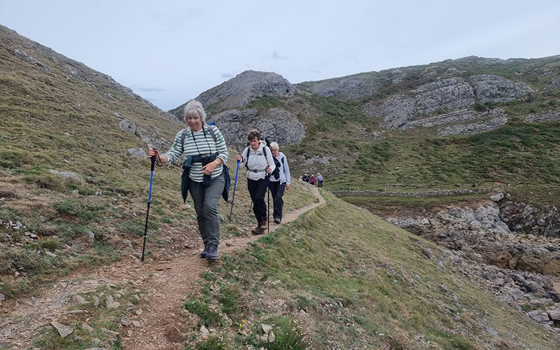 Walking-in-the-Gower-Peninsula-7