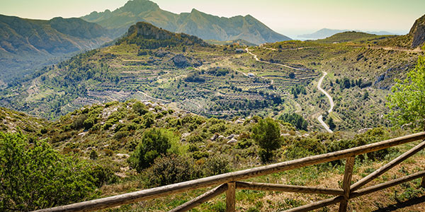 Discover-guided-hiking-holidays-in-the-Costa-Blanca-Mountains