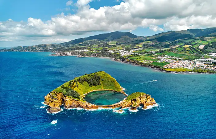 Walking in the azores 4