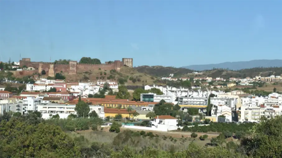Walking in the Algarve Senior Walkers 33_907