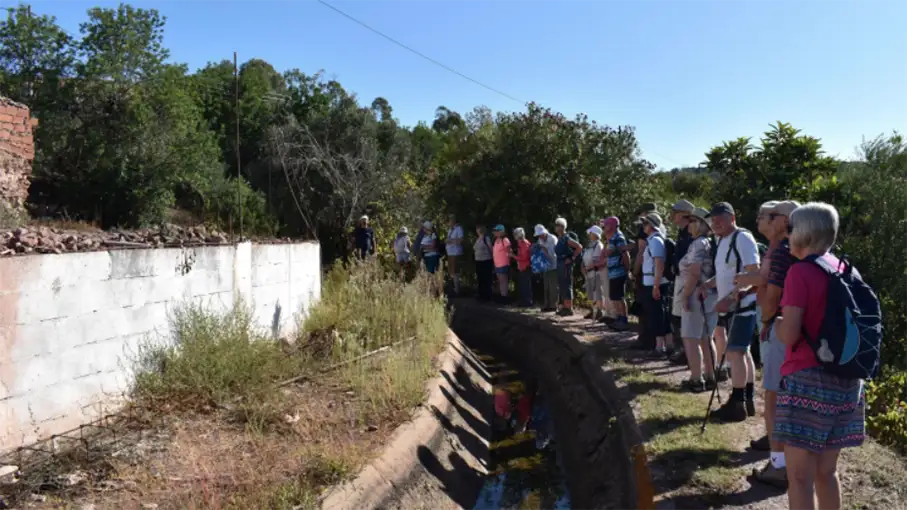 Walking in the Algarve Senior Walkers 37_907