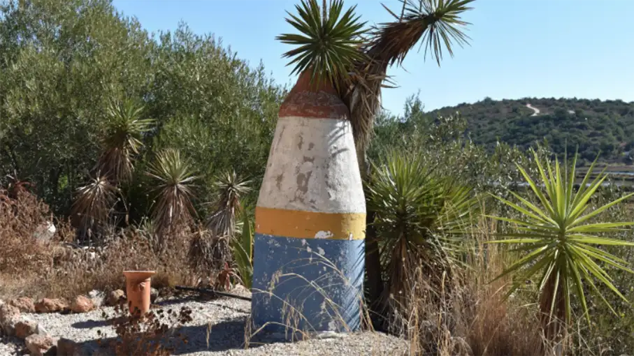 Walking in the Algarve Senior Walkers 48_907