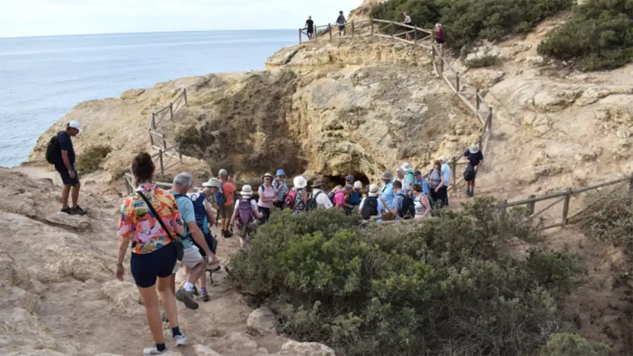 Walking in the Algarve Senior Walkers 74_907
