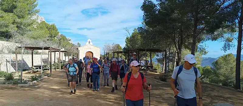 The group 6 day two walk 1b